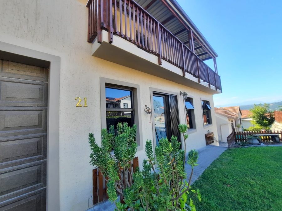 3 Bedroom Property for Sale in Bergsig Western Cape